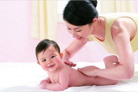 金华代生宝宝长牙了就断奶了吗 喂奶的六大误区妈妈千万要避开